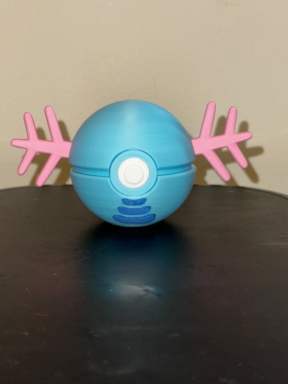 Light Blue Axolotl Sphere Display – 3D Printed Pink Gill Orb